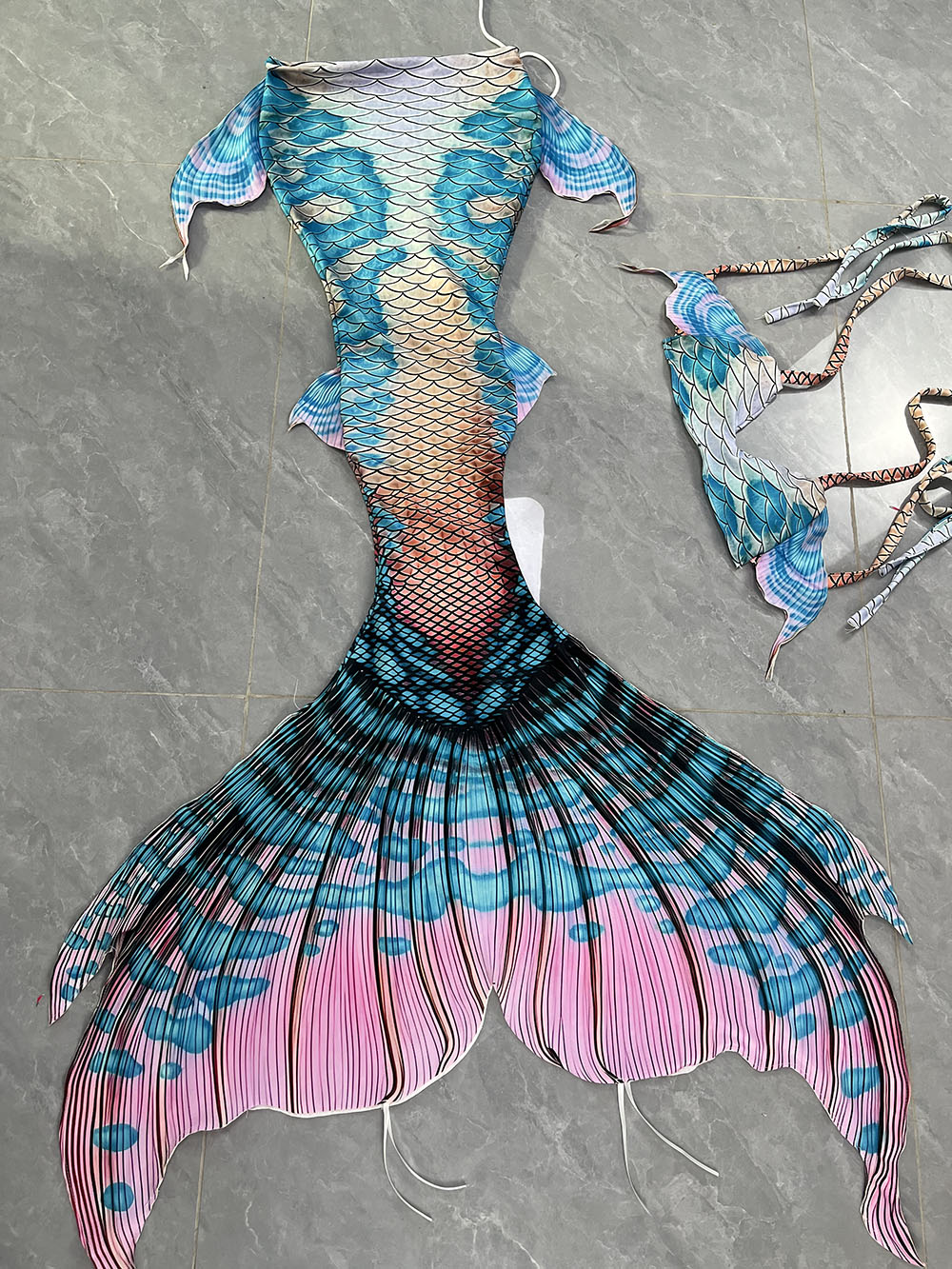Costume da spettacolo a sirena - Aquarium Marine recensione e prezzo